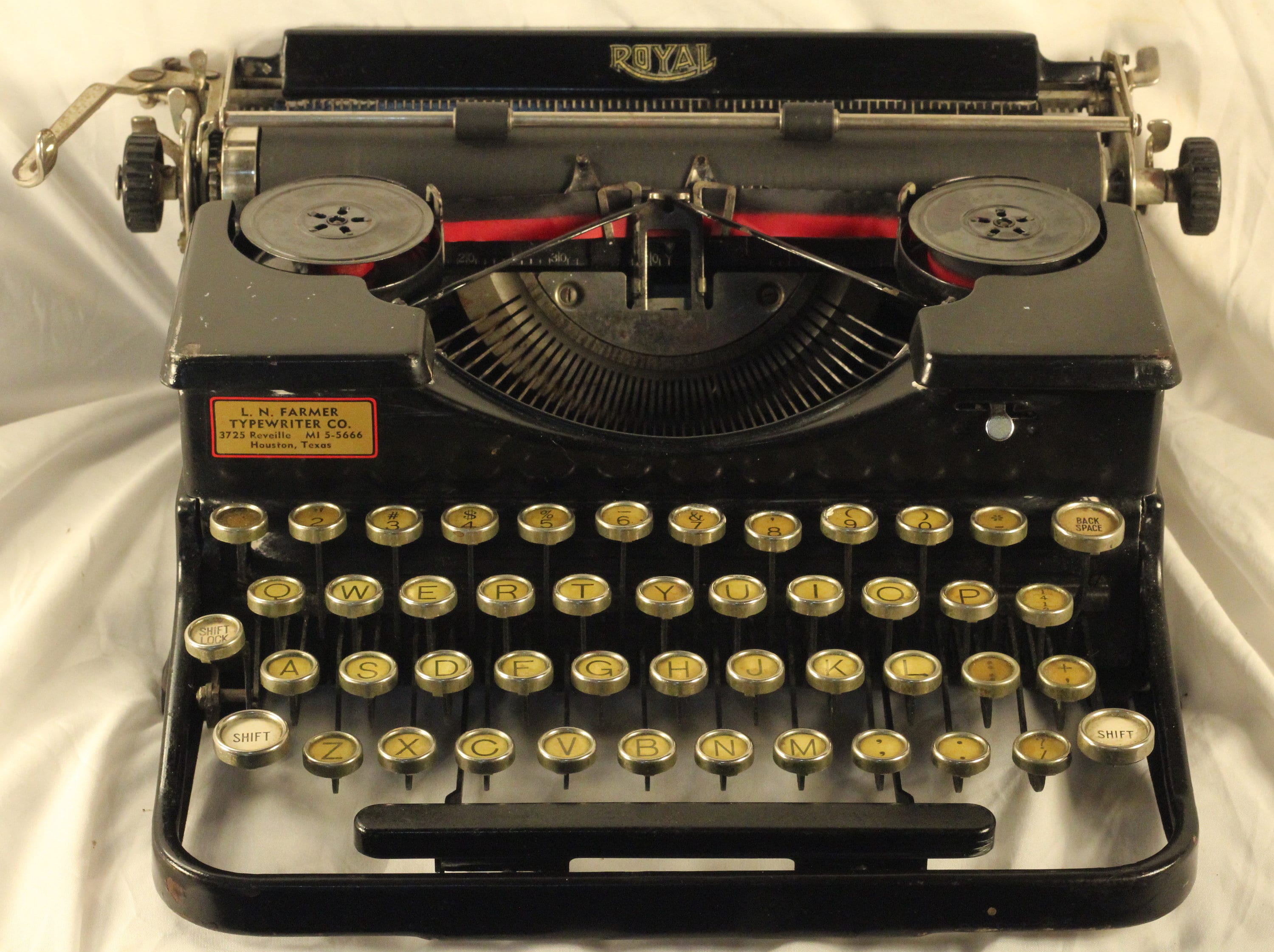  ロイヤル　タイプライター　 Model 10 後期 ロイヤル タイプライター Model 10 後期 Royal 10 Typewriter – Mr