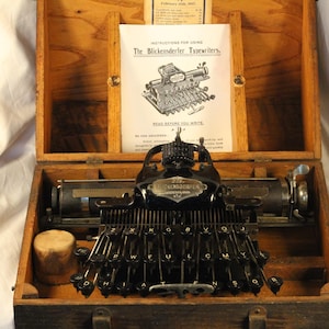 Blickensderfer No 5 Vintage 1895 Working Early Model Manual Typewriter With Original Oak Case And Instruction Manual Beautiful Display Prop