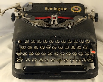 Vintage 1920s-30s Remington Portable Manual Typewriter w/Case