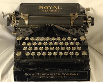 Royal No 1 Vintage 1909 Working Manual Standard Typewriter Gorgeous Gloss Black Beauty  Serious Substantial 115 Year Old Writing Instrument