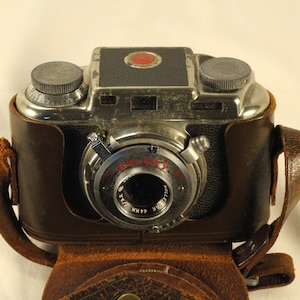 Vintage Rangefinder 35mm Film Camera Bolsey B 22 Set-O-Matic Very Cool Working Small Size Great For Street Photography With Leather Case