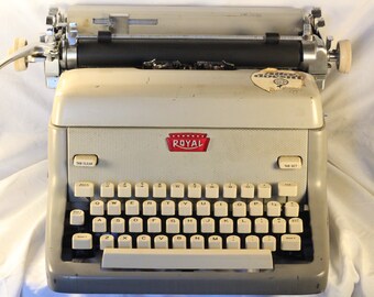 Royal FP Vintage 1957 Working Manual Standard Typewriter Feminists Writing Machine Women&#39;s History Create With Unique Cultural Instrument