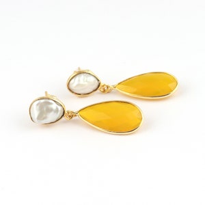 Freshwater Pearl Earring Tiny Pearl With Hydro Quartz Gold - Etsy