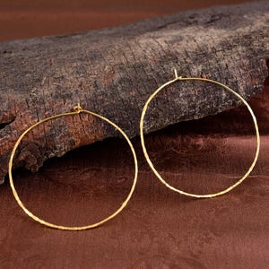 Large Hammered Gold Hoop Earrings – Handmade Brass Circle Earrings, Lightweight Boho Statement Hoops, Minimalist Everyday Jewelry