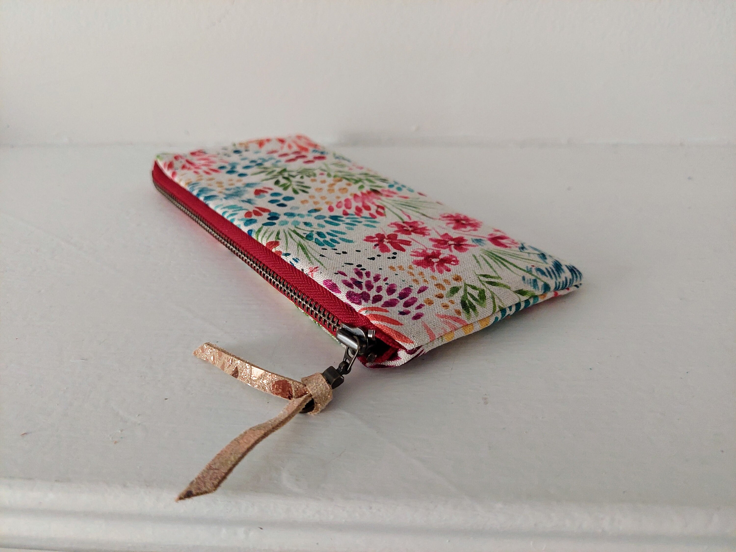 小物 NIMNIMDUAI THICK LINEN SOLID 9 Small V2 Zipper Pouch Cotton Linen Canvas - Meadow Mochi