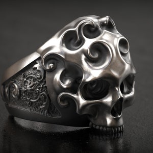 Skull ring , Floral Skull , Flower Skull Ring , Biker Ring , Women Ring , Gothic Skull , Punk Ring , 3D Print , 3d printed Jewellery,