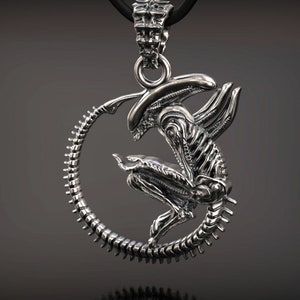 H.R. Giger Inspired Alien Relief Pendant, Chestburster, Prometheus, Relief Xenomorph, Protomorph, Covenant, 3d printed Jewellery