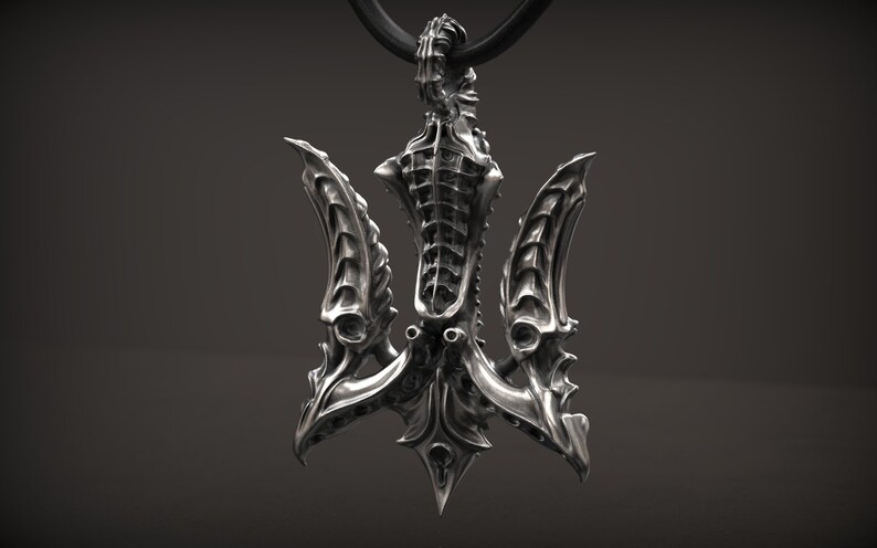 LUTAKU Herren Halskette – Falcon Biomechanischer Dreizack Anhänger, Edelstahl, 60 Cm, Unisex, Giger Style