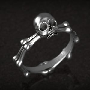 Solid Silver Skull Ring , Skull Jewelry , Biker Ring , Men&#39;s Silver Ring , Occult Jewelry , Women&#39;s Skull Ring , 3d printed Jewellery