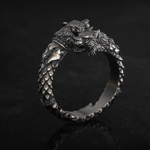 Dacian Wolf, Lupul Dacic, Dacian Draco, Dacian wolf totem, Wolf Ring, Ancient Pagan Dacian Wolf, Silver Wolf, Ancient Dacian Symbol