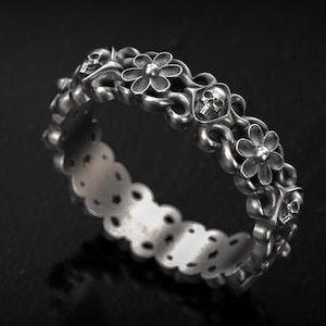 Skull Flower Pattern Ring, Skull Ring, Wedding Band Ring, Filigree Style, Unique Ring, Floral Band, Botanical Ring, 3d printed Jewellery,