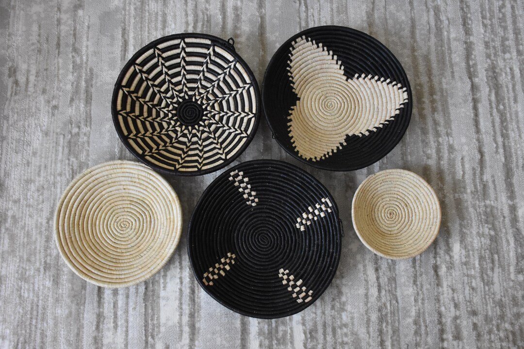 Wall Basket Decor Set African Wall Hanging Decorative Basket Boho Wall Art Tribal Baskets Woven Black Display Wall Basket Set of 5 Etsy Canada