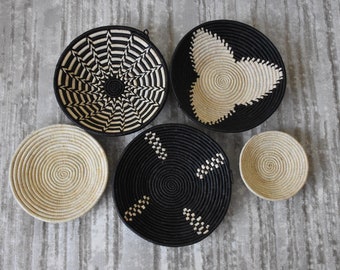 Wall Basket Decor Set , African Wall Hanging  Decorative Basket, Boho Wall Art Tribal Baskets, Woven Black   Display Wall Basket Set Of 5