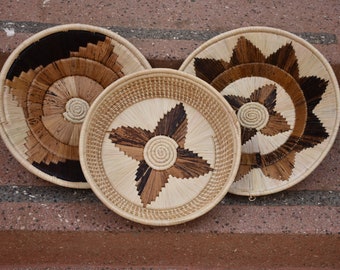 ON SALE African Wall Decor Basket Set Of 3, Woven Wall Art Wall Hanging Basket Collection , African Home Decor Boho Display Baskets Gifts