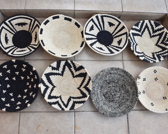 Black and Natural Raffia  Handwoven Baskets, Monochrome Wall Plates, Fruit Wall Art, Black and White Decor Baskets, Decorative Wall  Basket