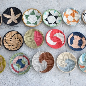 Small Baskets Decor, Woven decorative African Baskets , Hand Woven Wall Baskets Fruit Bowl, Boho Wall Art, Kitchen Home Decor Moms Gifts zdjęcie 3