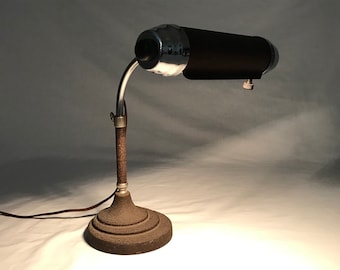 Antique Circa 1940's Art Deco Bullet Gooseneck Desk Lamp Vintage Mid Century Radionic Trans Co Bankers Tellers Student Light Cast Iron