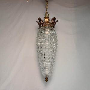 Vintage 1970s Hollywood Regency Chandelier Cut Glass Pinecone Hanging Swag Lamp Mid Century Modern Crystal Pineapple Light Fixture Pendant