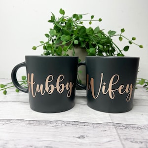 Hubby and wifey mug couple set with rose gold matte writing cute gift