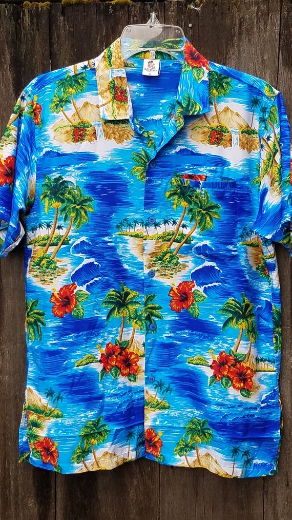 Rima Hawaiian men's shirt. Size S.