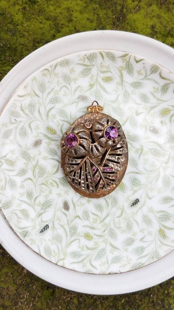 Vintage owl locket, purple stone eyes, 2 photo fra