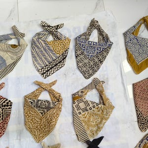Bulk Bandana gift set of 10 , lot bandana , cotton printed bandana for lady, holsale discounted bandana for her, cotton yarn scarf
