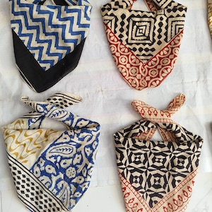 Bulk Bandana gifts , A kerchief bandana , cotton printed bandana for lady, holsale discounted bandana for her, cotton yarn scarf