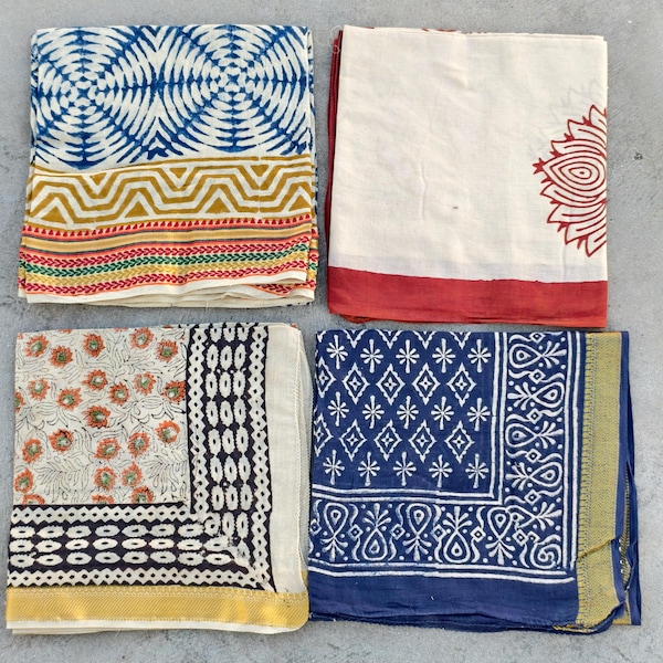 Großes Bio-Baumwoll-Bandana (42 x 42 cm), 4er-Set: Blockbedruckter Zari-Schal