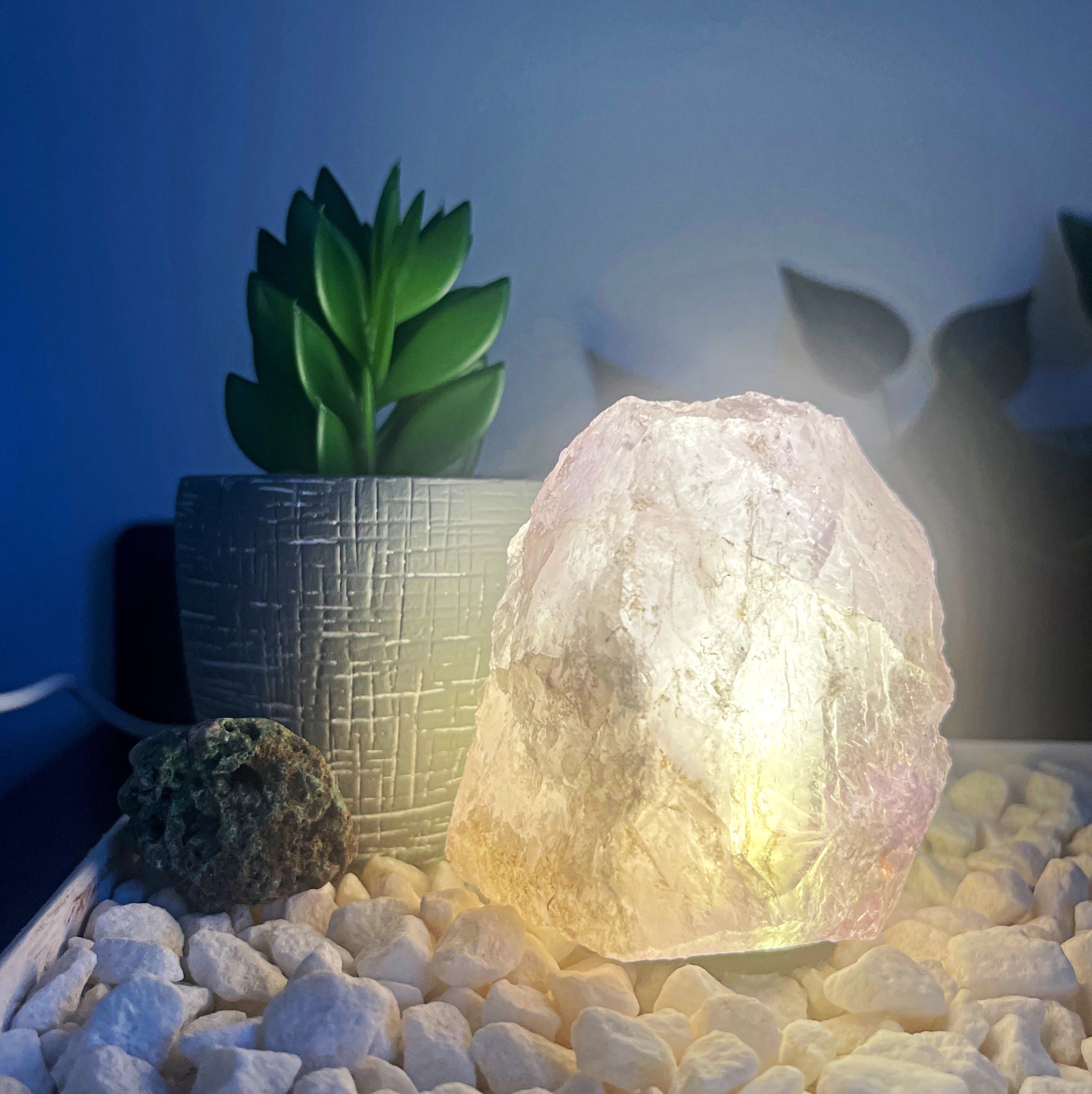 Amethyst 2024 rock lamp