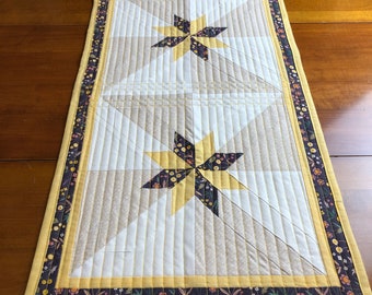 Make a Hunter's Star Table Runner with Accuquilt Go! and Hunter's Star Die - PDF Download