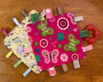 DIY Crinkle Tag Toy for Baby Pattern and Tutorial - PDF Download