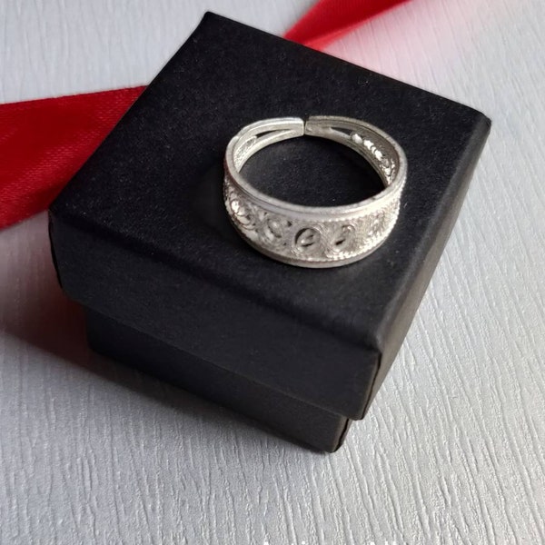 Sterling silver 925 Maltese lace filigree adjustable ring, Ladies Jewellery, Handmade in Malta Jewelry, Narrow band ring, Jewellery gift