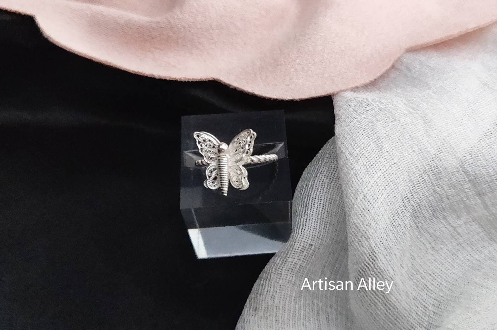 Butterfly Silver 925 Filigree Ring, Not adjustable, Skinny twisted band, Handmade jewelry gift, Anello farfalla d'argento, Multi sizes