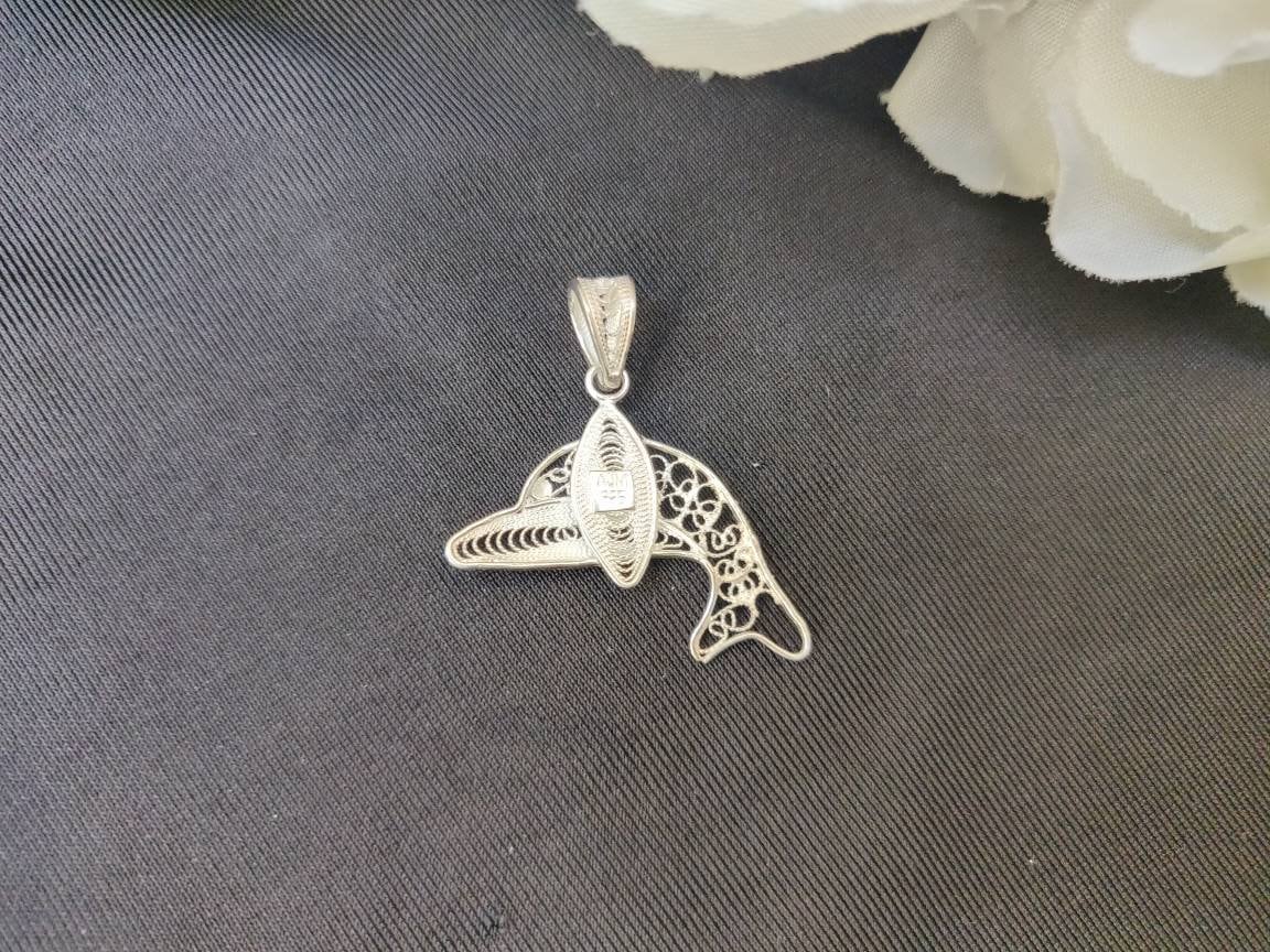 Pendentif filigrane en or 18 carats d'occasion - Des bijoux en or Pendentif filigrane en or 18 carats d'occasion - Des bijoux en or