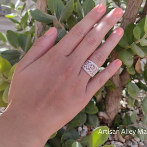 Unisex silver 925 Maltese lace filigree adjustable ring, Filigree Silver Jewellery, Handmade in Malta, Silver band ring, Very narrow border