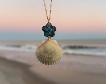 The Salty Shell Necklace