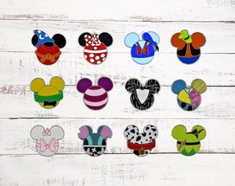 5 Random Mickey Head Shape Character Pins Disney Park Trading Pin Set ~ Brand New
