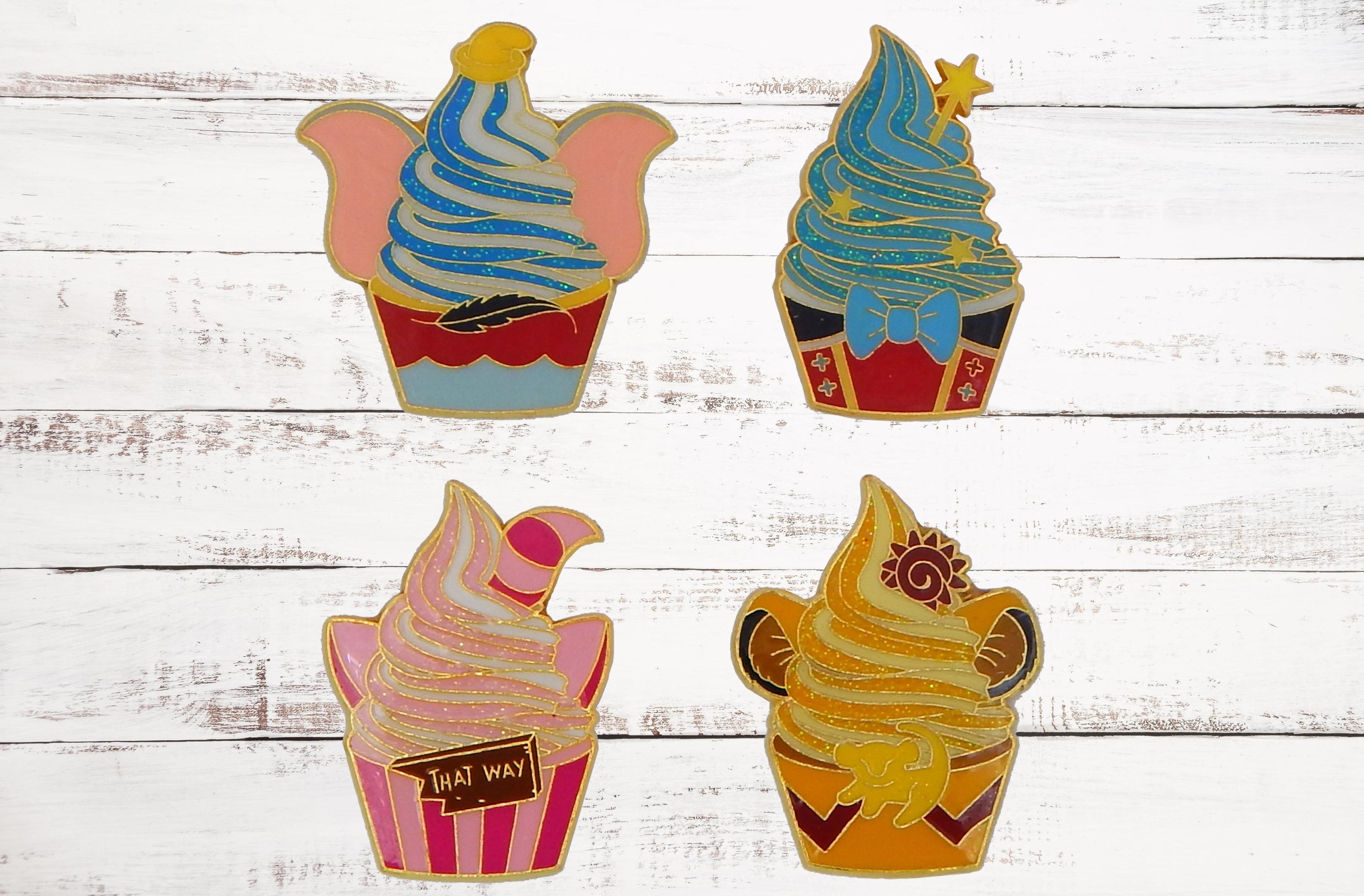 DisneyStore PALS イーヨー ピンバッジ DisneyStore PALS イーヨー ピンバッジ Winnie pooh rabbit - Etsy 日本