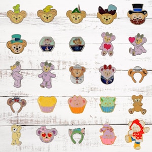Duffy the Bear 5 Assorted Trading Pins Disney California Adventure ~ Brand New