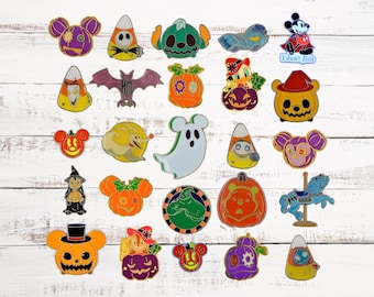 5 Halloween Themed Pins Walt Disney World Park Trading Pin Set Brand New Spooky