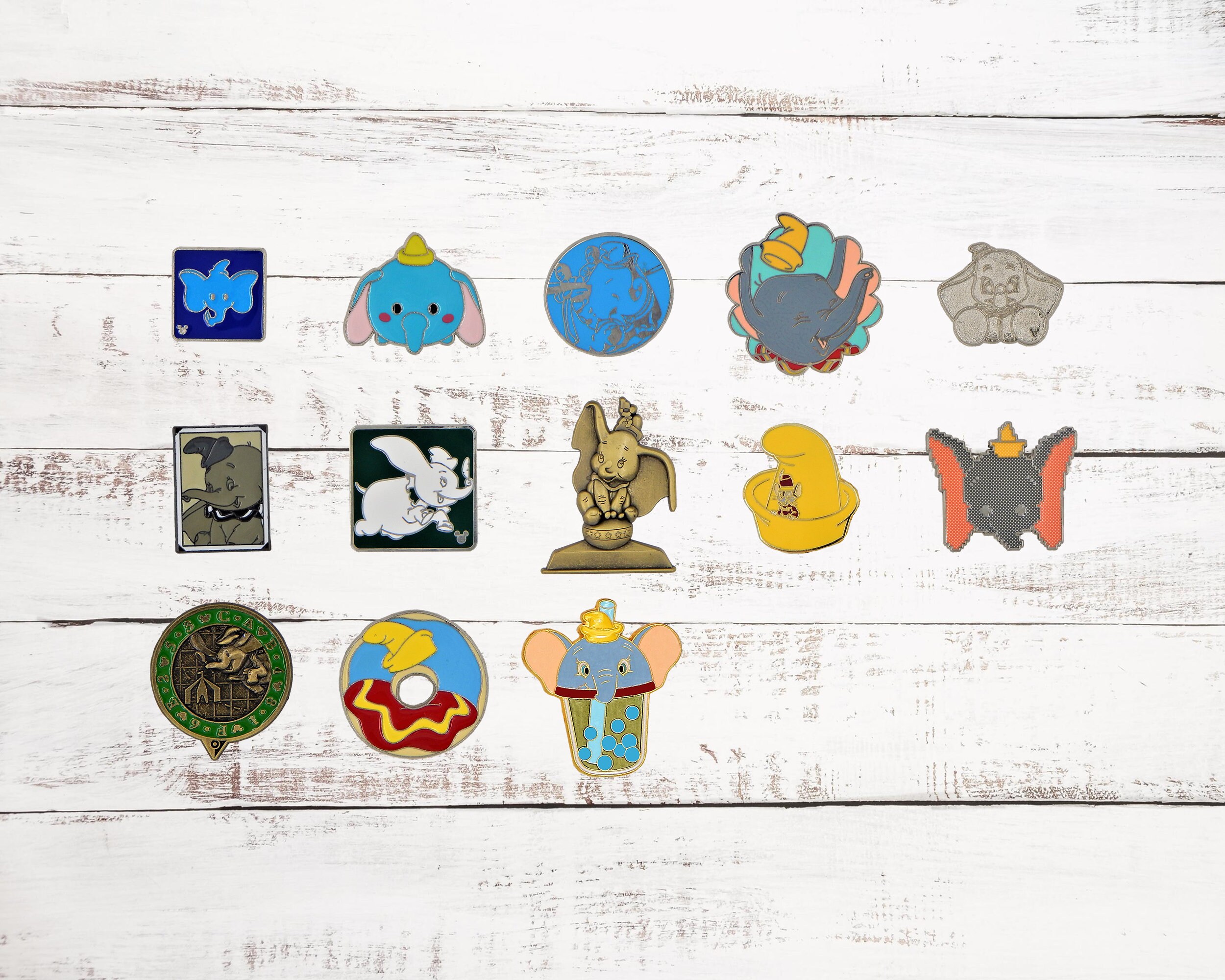 Dumbo Themed 5 Disney Trading Park Pins Set ~ Randomly Assorted