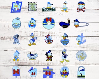 Donald Duck Themed 5 Assorted Pin Set ~ Disney Park Trading Pins ~ Brand New