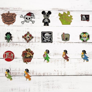 Pirates of the Caribbean 5 Themed Disney Assorted Trading Pins Set ~ Brand New