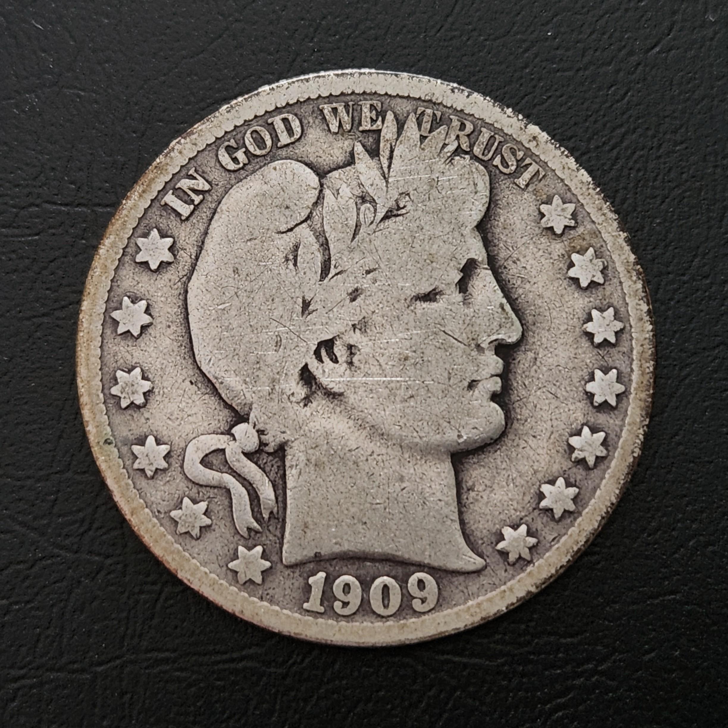 1909年頃のバーバー・ハーフダラー。状態は非常に良好です。90%銀製で