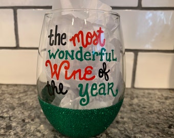 Christmas song themed wine glass, christmas wine, christmas song, christmas gift, christmas carol, glitter wine glass