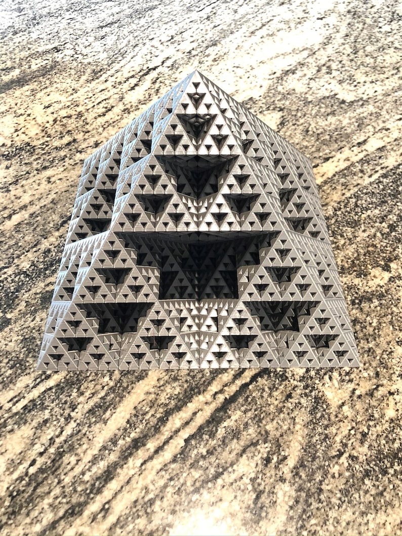 3D Printed Sierpinski Triangle Fractal Pyramid | Etsy