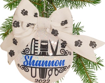 Personalized Pet Groomer Christmas Ornament | Glitter Acrylic Disc |Dog Groomer Ornament