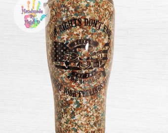 2nd Amendment Camo Tumbler: 30 oz Stainless Steel Epoxy Cup