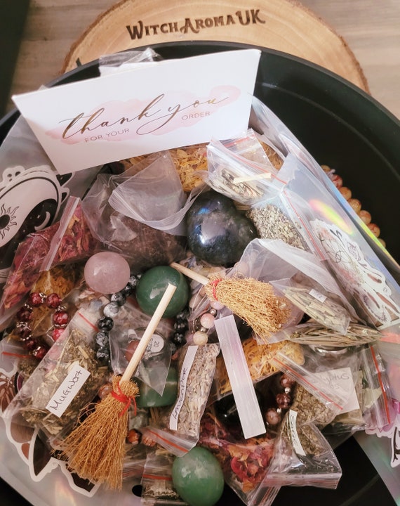 Lucky cauldron |lucky scoop| Witchy lucky dip|mystery scoop| Lucky dip| Real crystals| crystal confetti| Mystery surprise|witchy gift bag