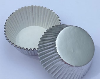 TREAT CUP Foil Cupcake Baking Liner 500 ct sleeve - Silver